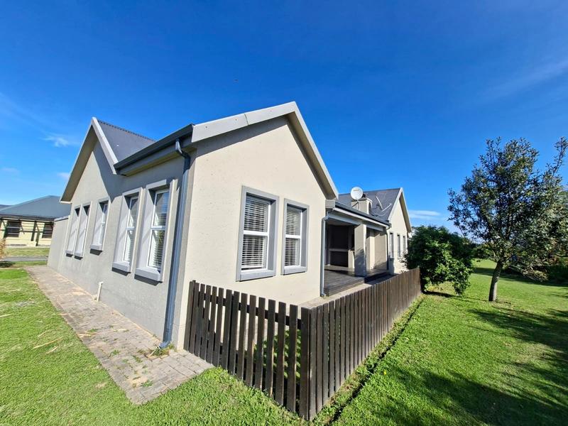 To Let 3 Bedroom Property for Rent in Kraaibosch Country Estate Western Cape